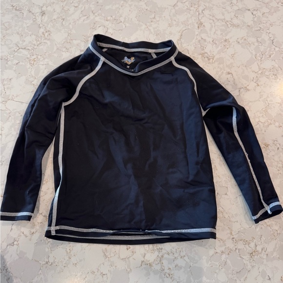 2T black kids rashguard - Picture 3 of 4